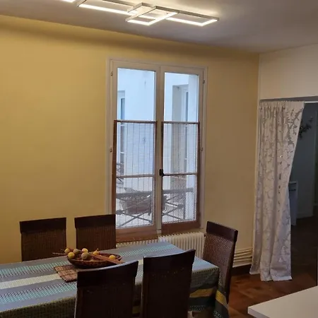 Place De La Madeleine 3 Apartment *