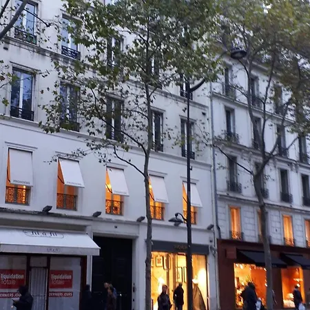 Apartment Place De La Madeleine 3 Paris